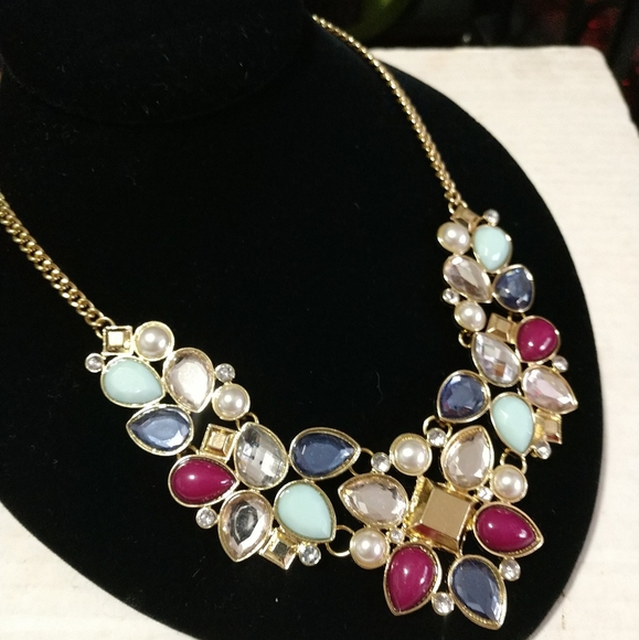 🌈Vintage Statement Necklace Multi Stones Plus Pearls & Rhinestones 24" - Picture 3 of 13